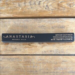 Anastasia Beverly Hills Brow Definer - Brown